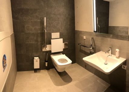Toilette, Waschbecken
